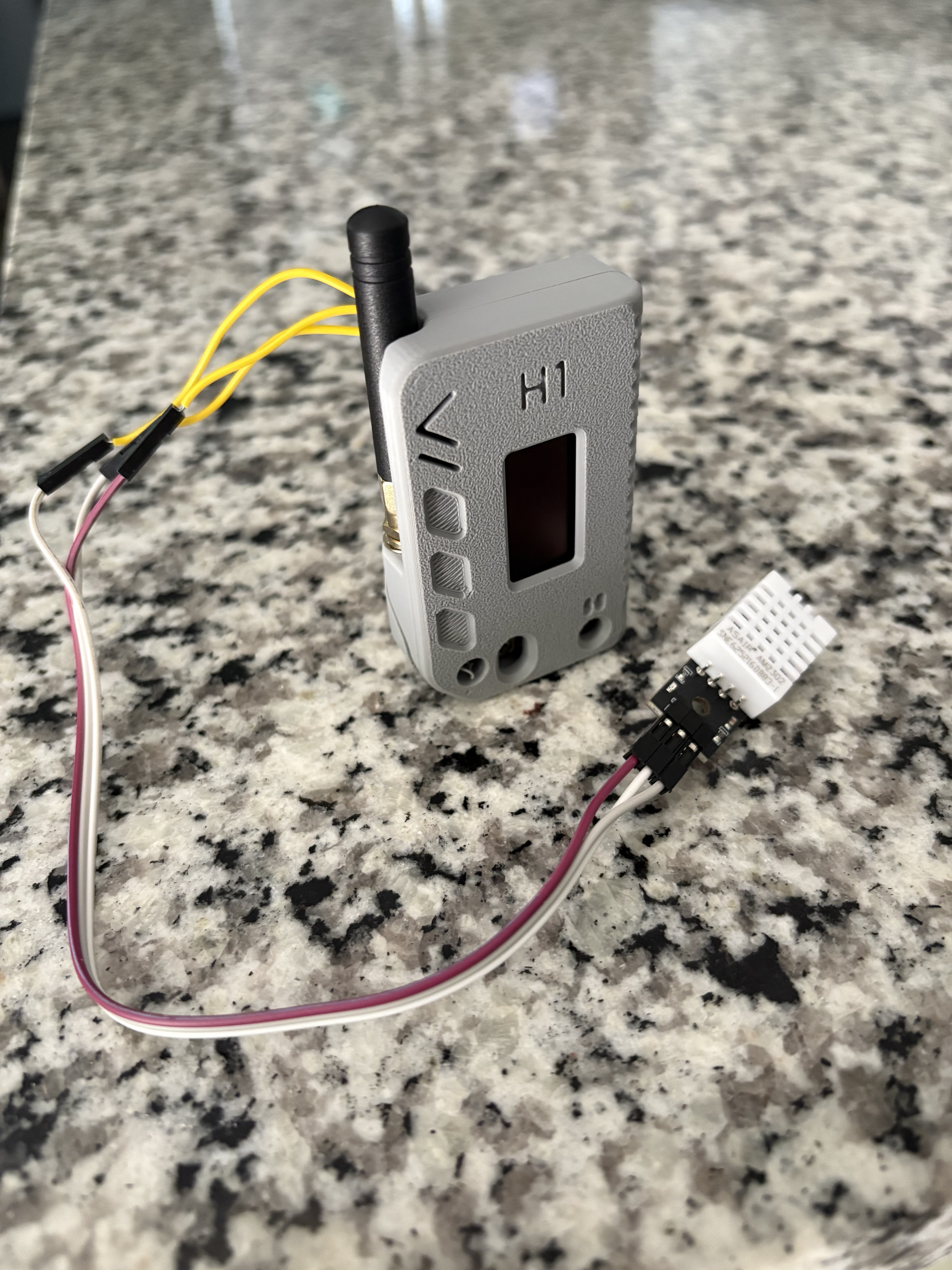 Sender node in 3D printed case.